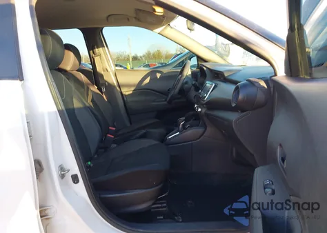 2019 Nissan Kicks S z USA, uszkodzony, nr VIN 3N1CP5CU8KL537406